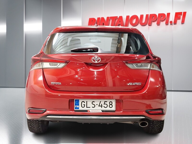 Toyota Auris vaihtoauto