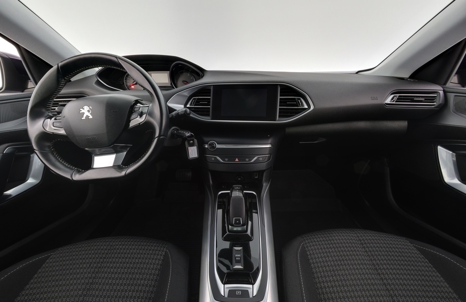 Peugeot 308 vaihtoauto