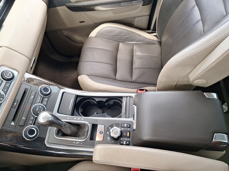Land Rover Range Rover Sport vaihtoauto