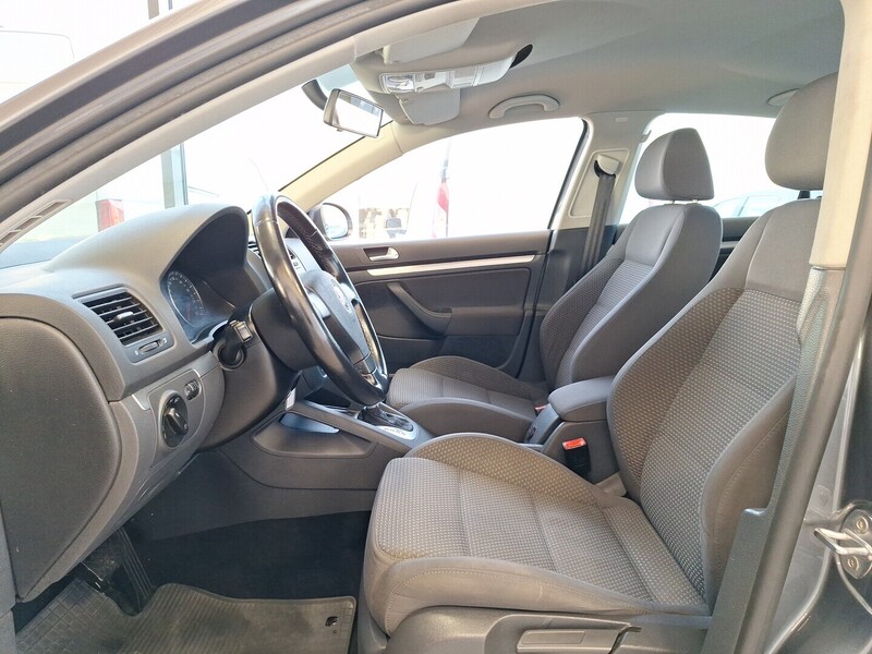 Volkswagen Jetta vaihtoauto