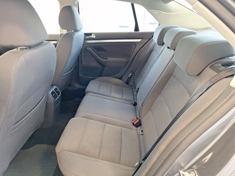 Volkswagen Jetta vaihtoauto