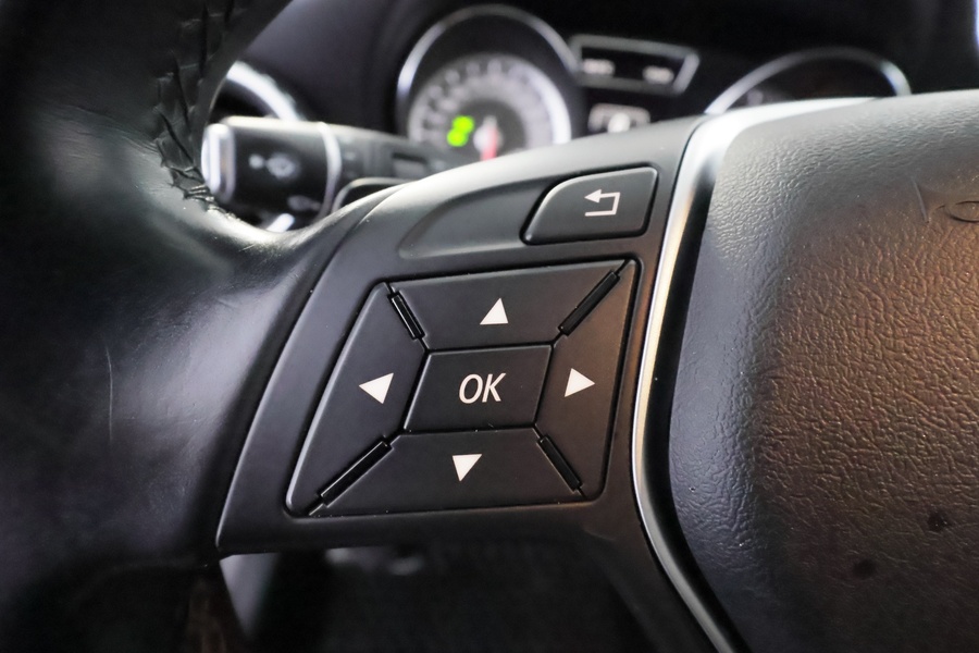 Mercedes-Benz GLA vaihtoauto