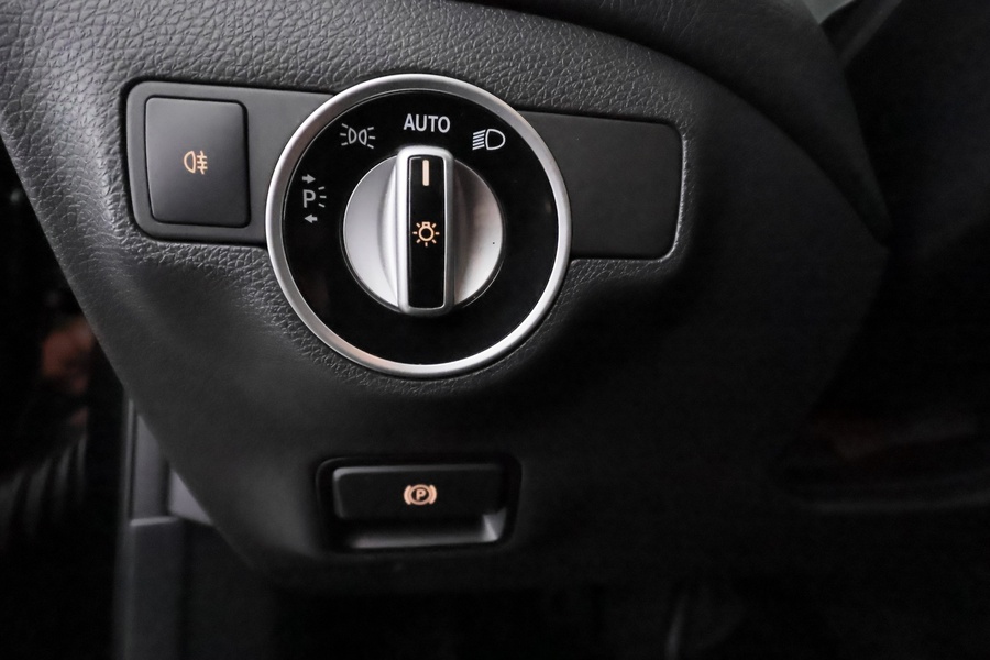 Mercedes-Benz GLA vaihtoauto