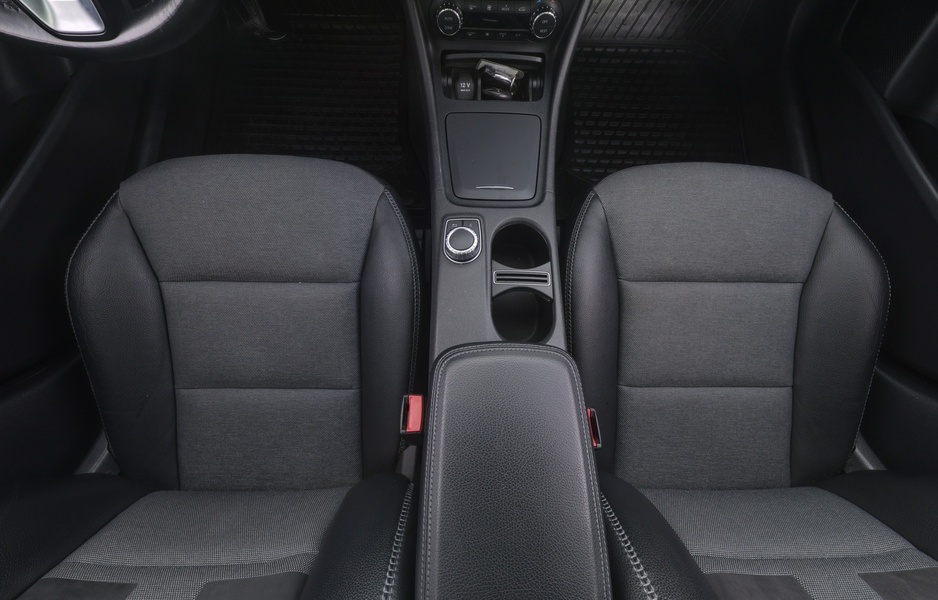 Mercedes-Benz GLA vaihtoauto