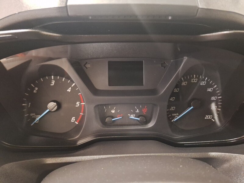 Ford Tourneo Custom vaihtoauto