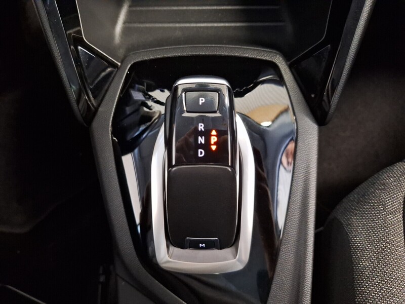 Peugeot 208 vaihtoauto