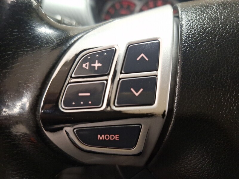 Mitsubishi L200 vaihtoauto