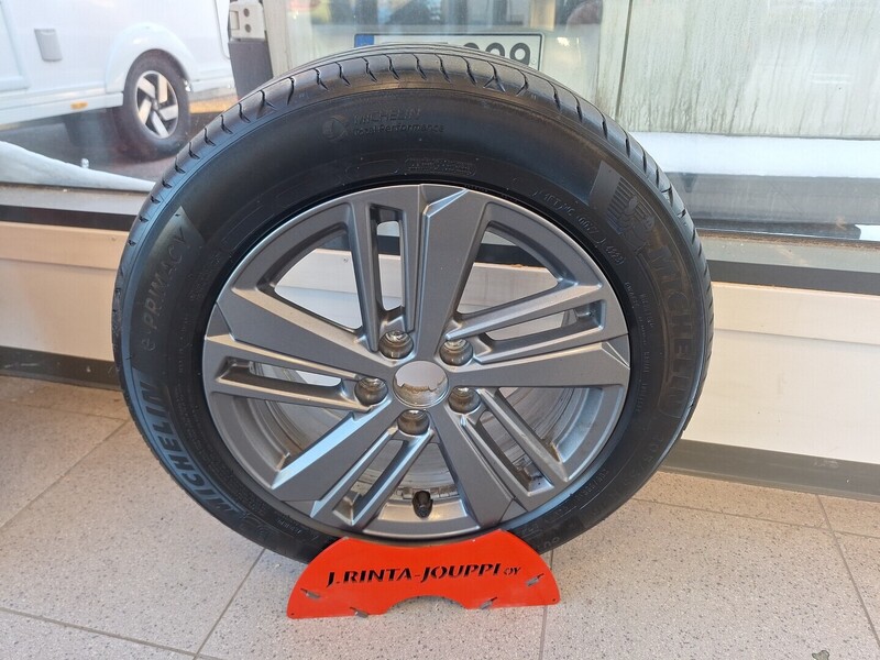 Peugeot 308 vaihtoauto