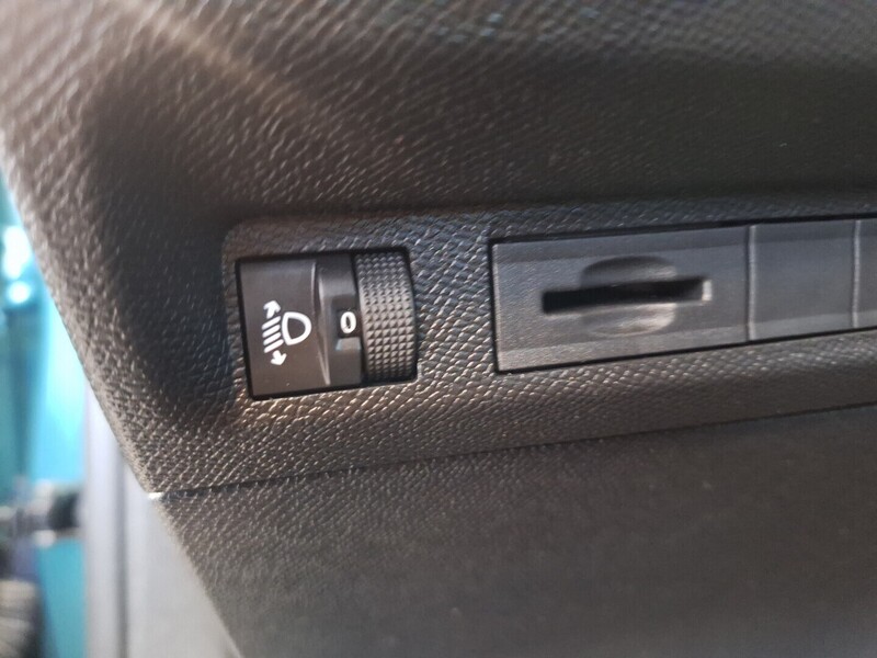 Peugeot 308 vaihtoauto