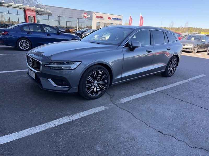 Volvo V60 vaihtoauto