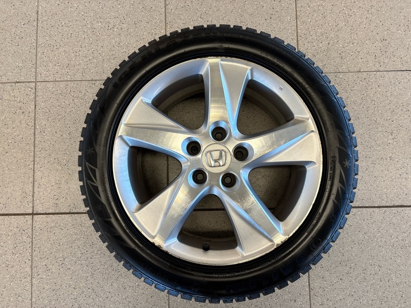 Honda Accord vaihtoauto