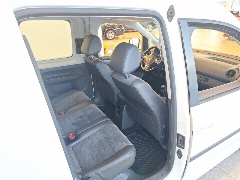 Volkswagen Caddy Maxi vaihtoauto