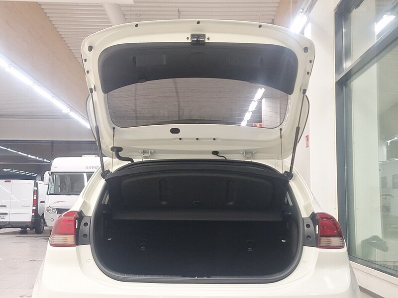 Kia Rio vaihtoauto