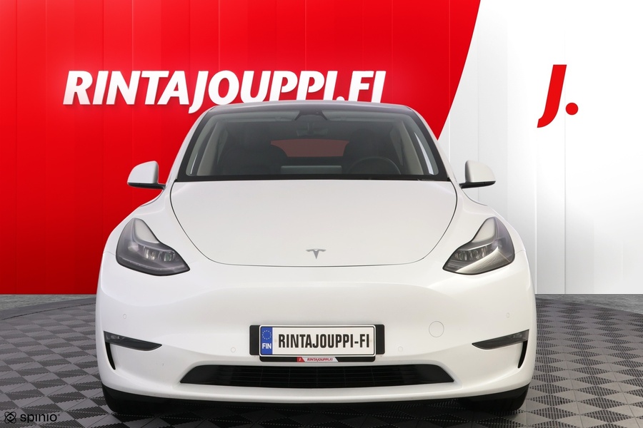 Tesla Model Y vaihtoauto