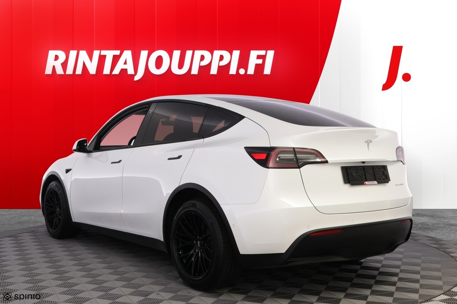 Tesla Model Y vaihtoauto