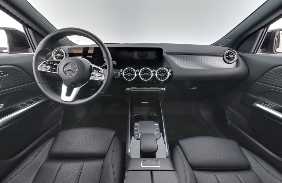 Mercedes-Benz EQA vaihtoauto