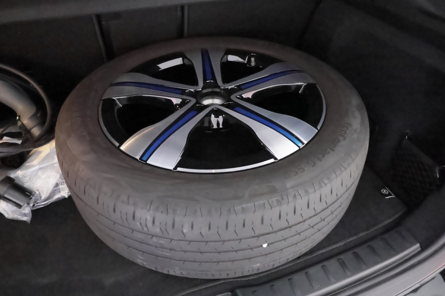 Mercedes-Benz EQA vaihtoauto