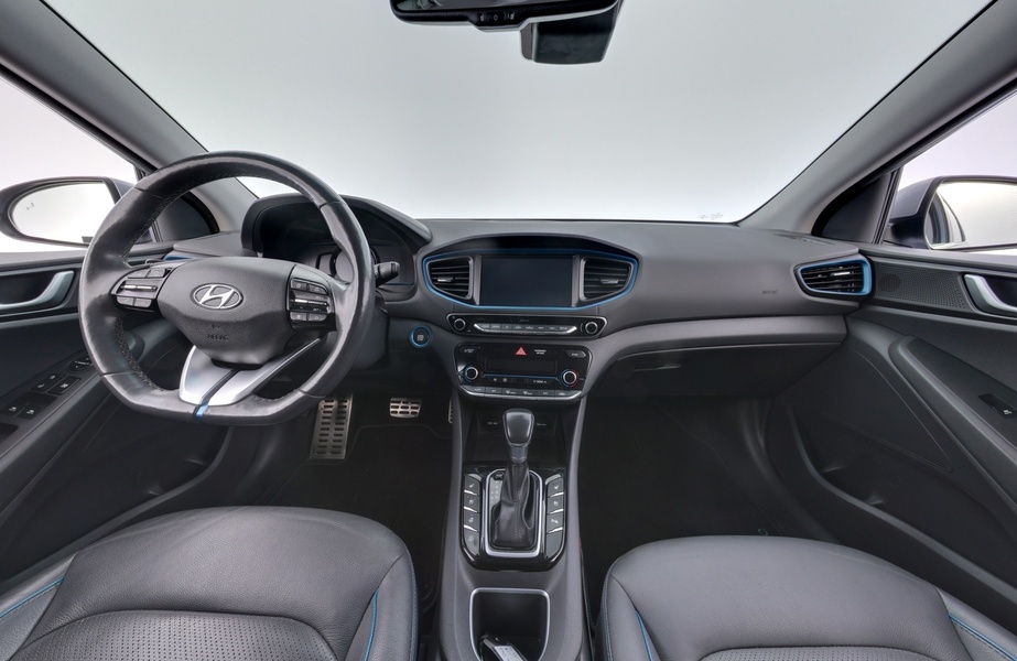 Hyundai IONIQ plug-in vaihtoauto