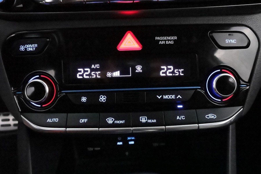 Hyundai IONIQ plug-in vaihtoauto