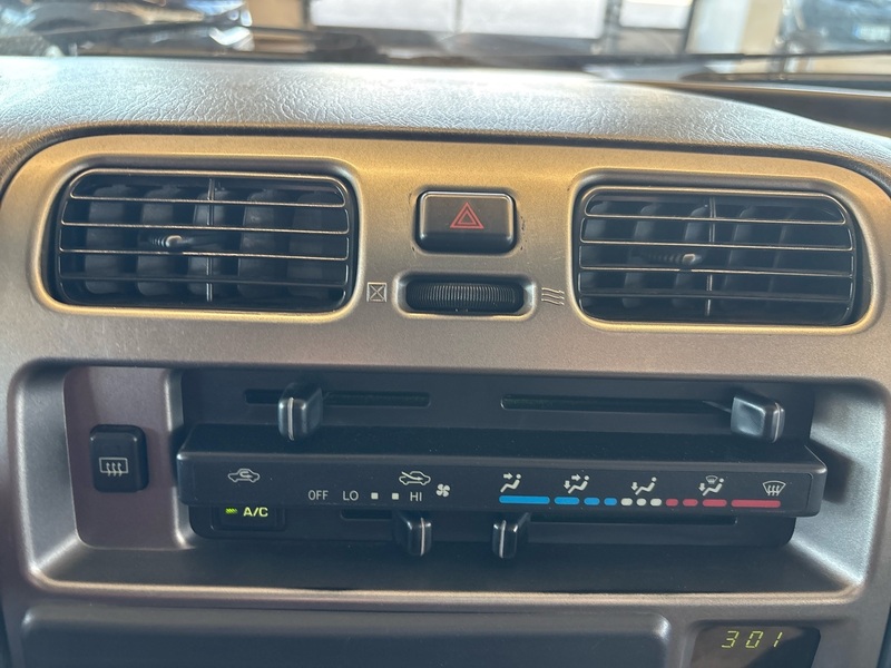 Toyota Hiace vaihtoauto