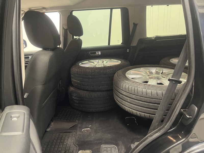 Land Rover Discovery vaihtoauto