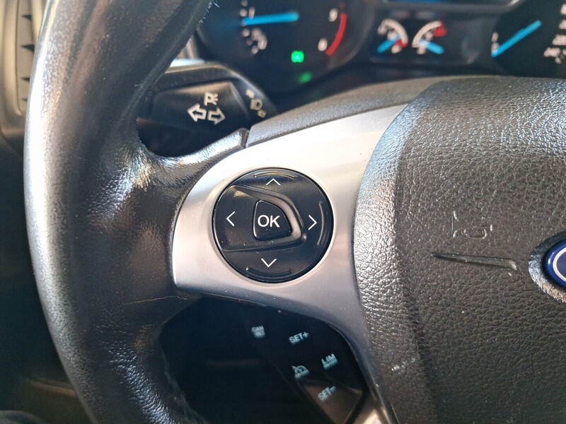 Ford Transit Connect vaihtoauto