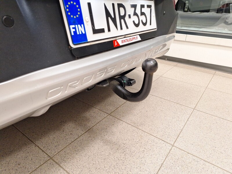 Volvo V40 Cross Country vaihtoauto