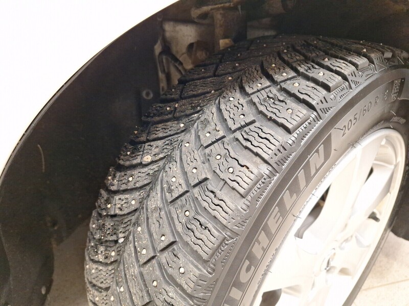 Volvo V40 Cross Country vaihtoauto