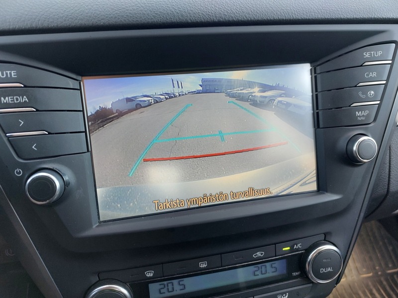 Toyota Avensis vaihtoauto