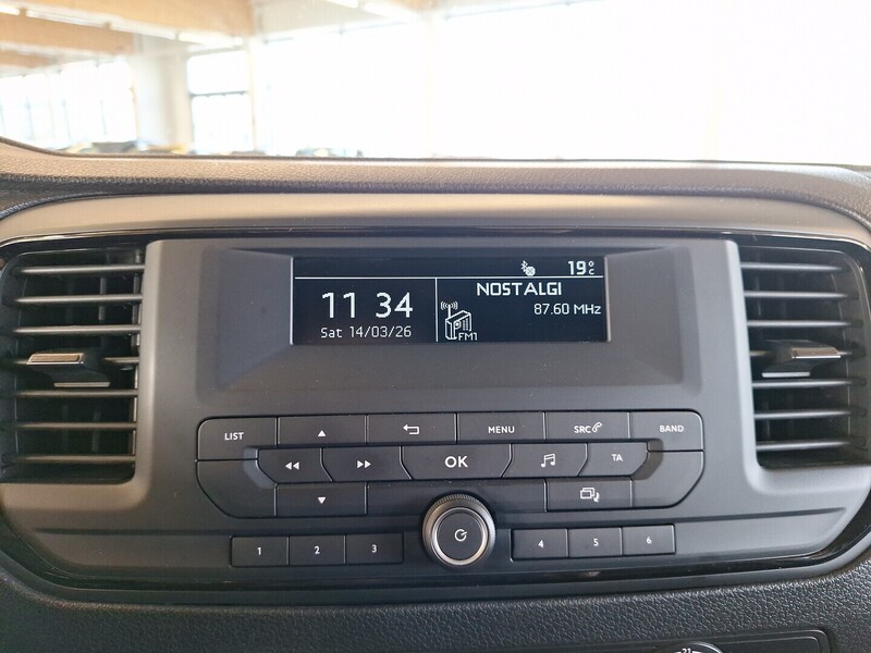 Opel Vivaro vaihtoauto