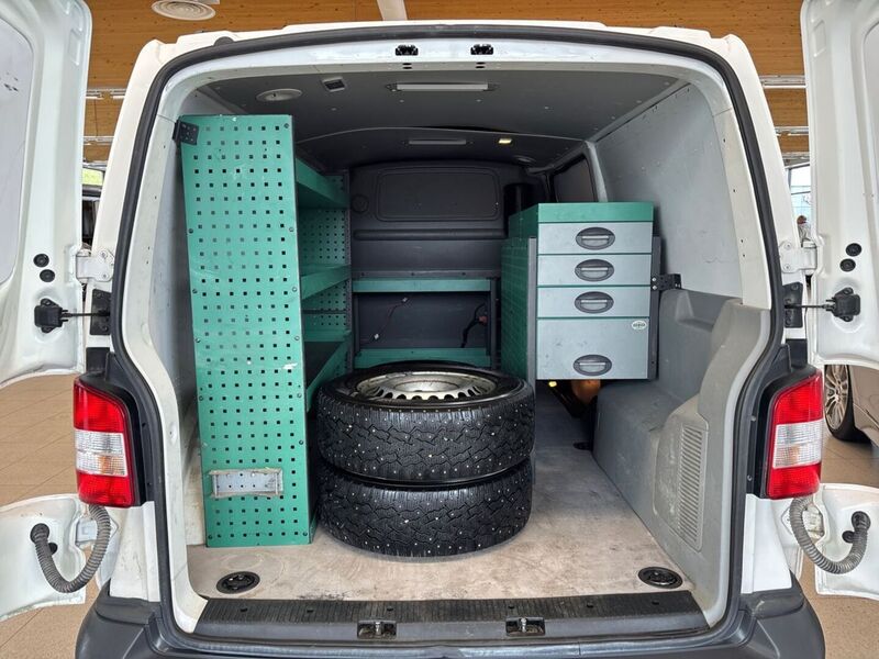 Volkswagen Transporter vaihtoauto