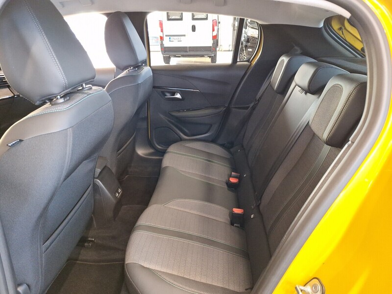 Peugeot e-208 vaihtoauto