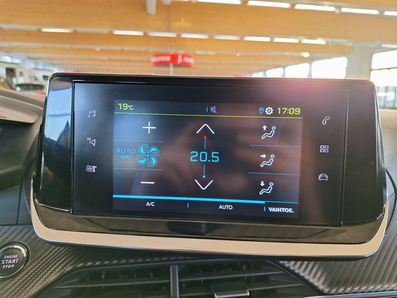 Peugeot e-208 vaihtoauto