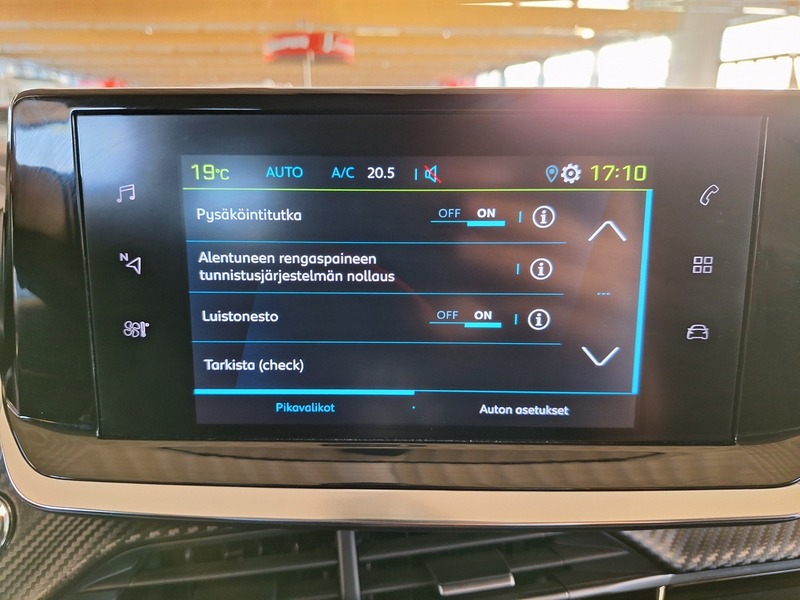 Peugeot e-208 vaihtoauto