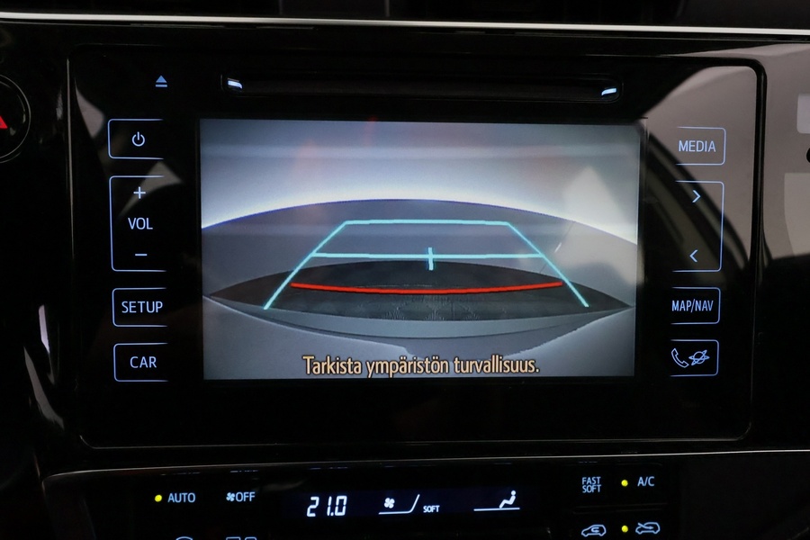 Toyota Auris vaihtoauto