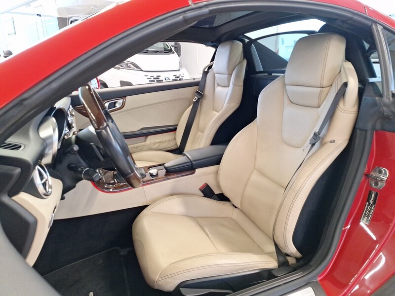 Mercedes-Benz SLK vaihtoauto