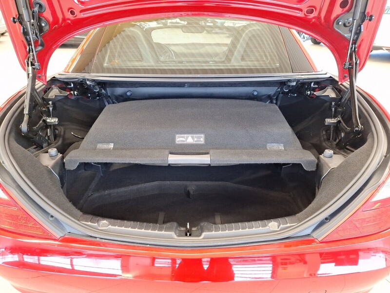 Mercedes-Benz SLK vaihtoauto