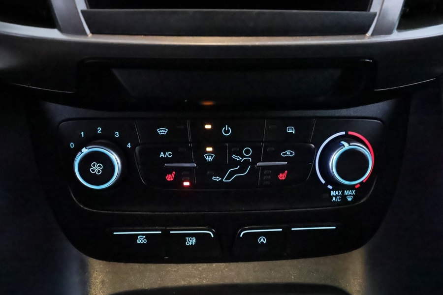 Ford Transit Connect vaihtoauto