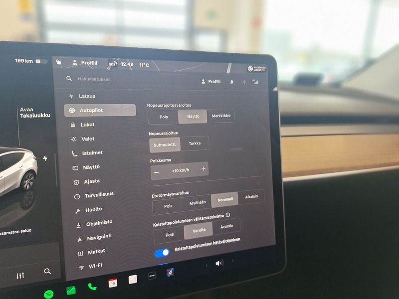 Tesla Model Y vaihtoauto