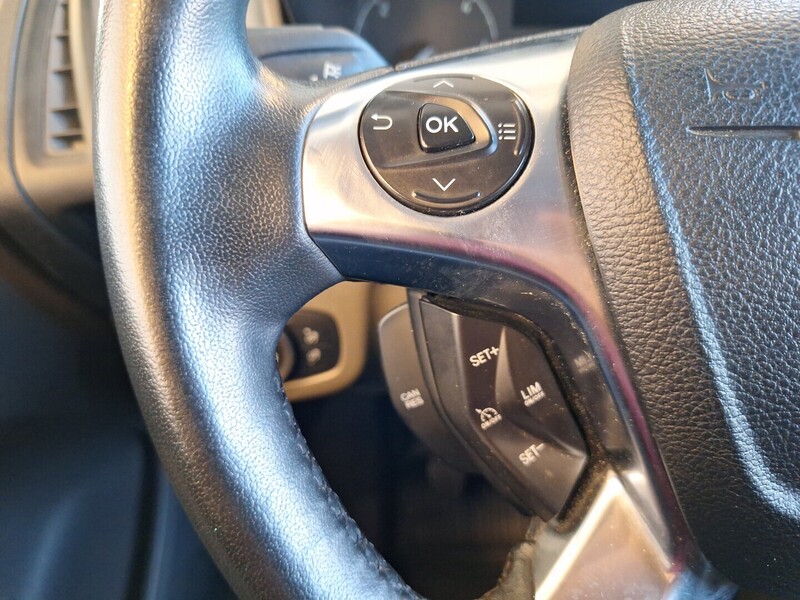 Ford Transit Connect vaihtoauto