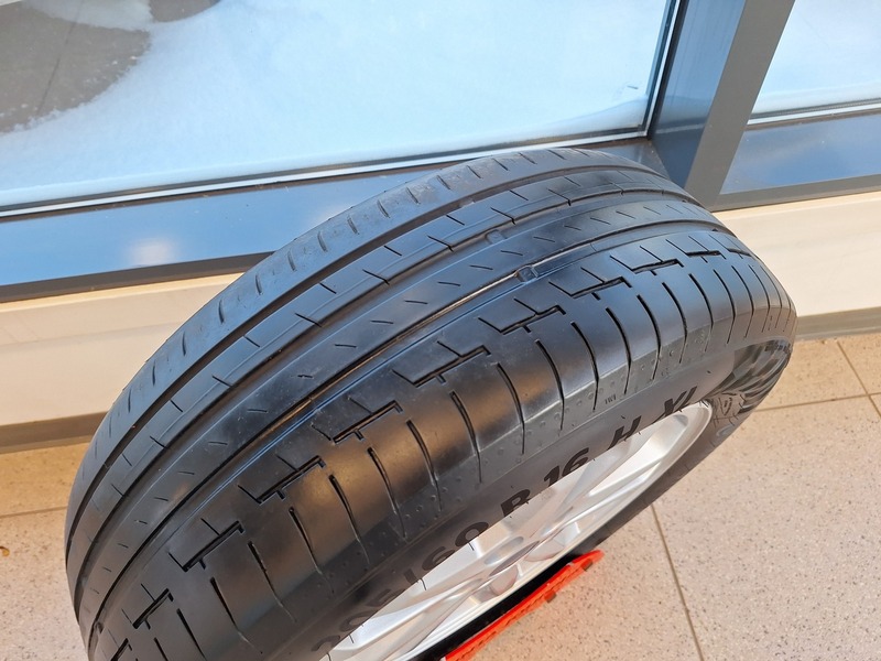 Ford Transit Connect vaihtoauto