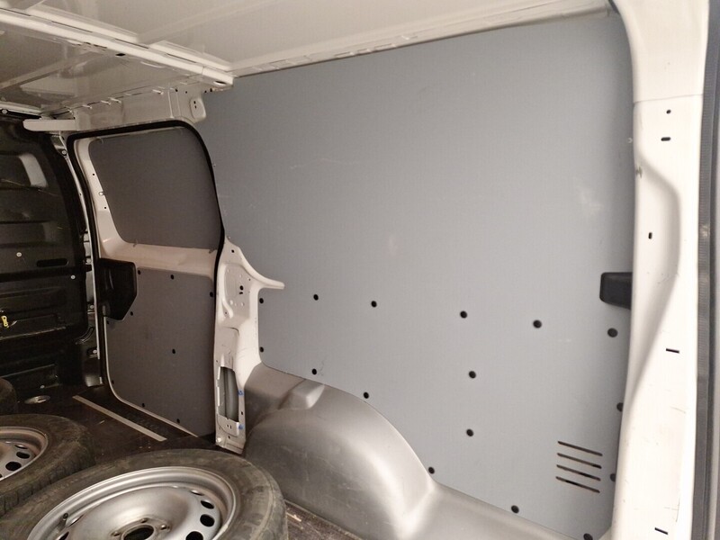 Opel Vivaro vaihtoauto