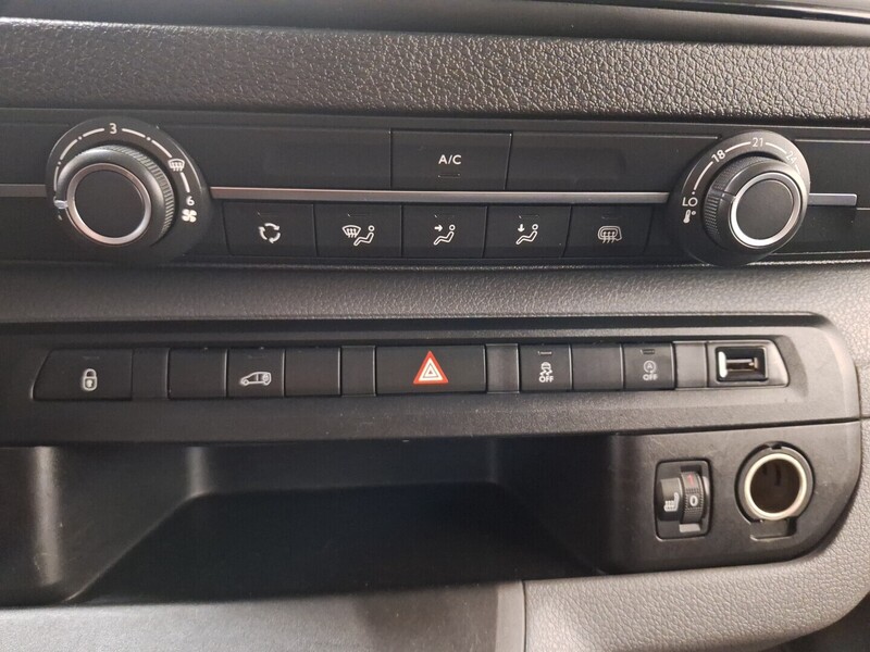 Opel Vivaro vaihtoauto