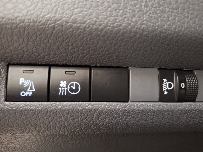 Opel Vivaro vaihtoauto