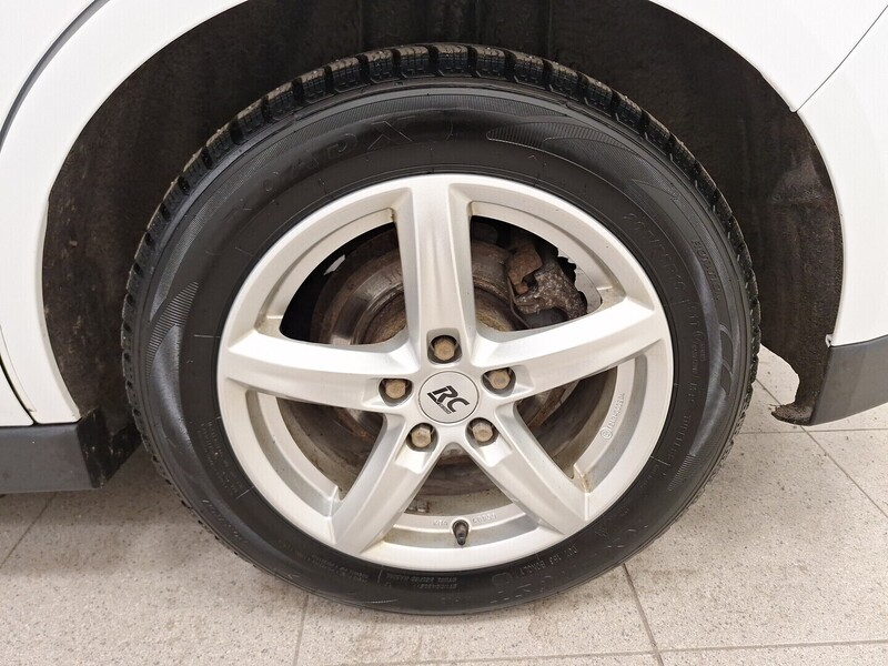 Ford C-MAX vaihtoauto