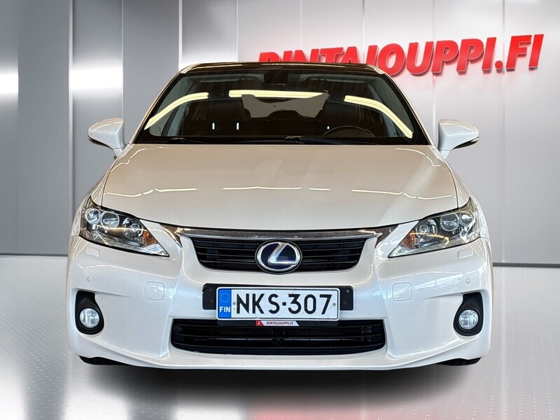 Lexus CT vaihtoauto