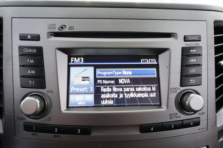 Subaru Legacy vaihtoauto