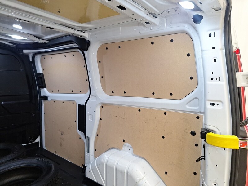 Ford Transit Custom vaihtoauto