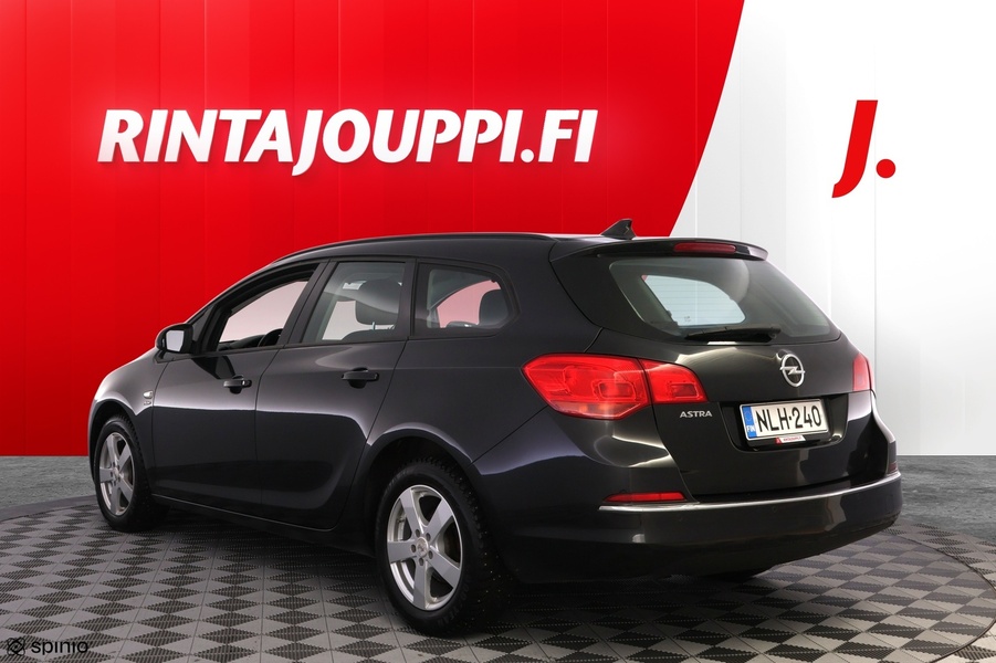 Opel Astra vaihtoauto