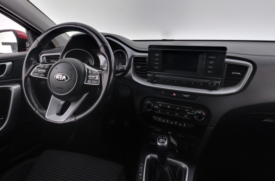 Kia Ceed vaihtoauto